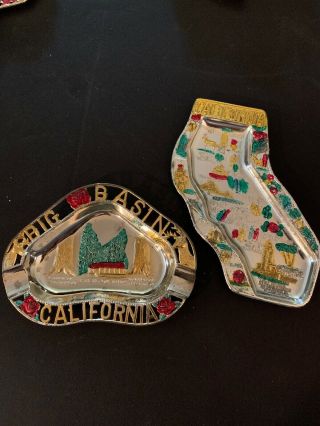 2 Vintage 1950s - 60s California Souvenir Metal State Shaped Ashtray Made In Japan