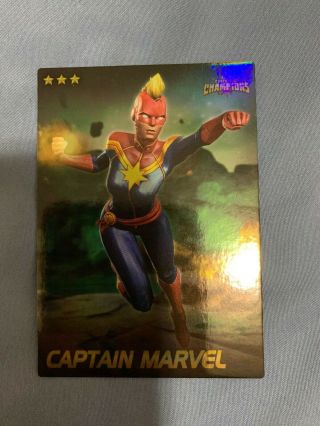 Marvel Contest Of Champions Dave & Busters Foil (holograph) 10/75 Captain Marvel