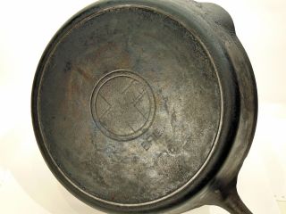 Antique Griswold 10 - 716 A Cast Iron Skillet Pan Large Slant Logo & Heat Ring