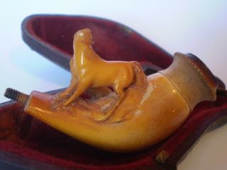 ANTIQUE MEERSCHAUM PIPE WITH FITTED CASE,  HORSE & DOG DESIGN 4