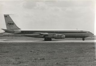 Large Vintage Photo - Twa Trans World Airlines Boeing 707 N18709