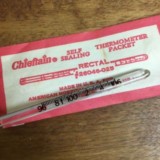 4 Vintage Glass Oral & Rectal Fever Thermometers Chieftain Made In USA Medical 2