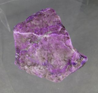 dkd 33J/ 199.  7grams Very Rare Pink/Violet Sugilite Rough 4