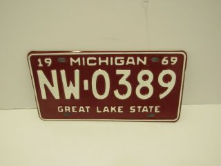 Vintage 1969 Michigan License Plate Great Lake State Nw - 0389