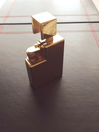 Cartier Gadroon Motif collectible lighter 4