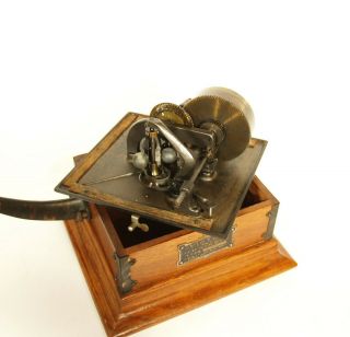 Exceptional 1902 Victor R Phonograph Complete,  Correct & All A Gem 10