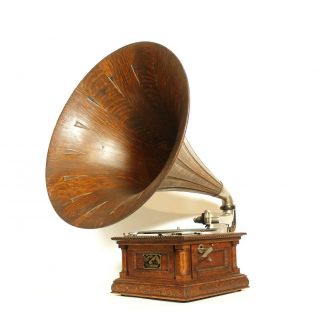 1903 Victor MS Phonograph w/Original Spear Tip Wood Horn & Stunning 2