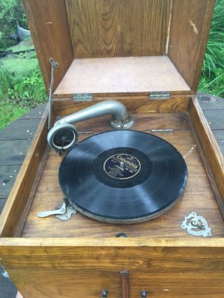 Oak Victor Victrola Phonograph Record Player Concert Reproducer,  England 2