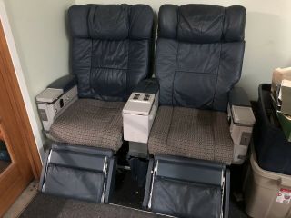 Delta Business Class Demo Seats (circa 1995)