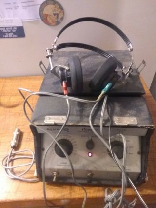 Ambco 610 Otometer Screening Audiometer Portable Ear Screening Hearing Tester