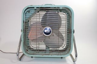 Vintage Country Aire Portable Fan Model 12b 12 Inch 2 Speed