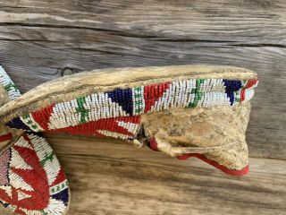 Circa 1890 - 1910 Sioux beaded Moccasins Sinew Sewn - 100 AUTHENTIC 6