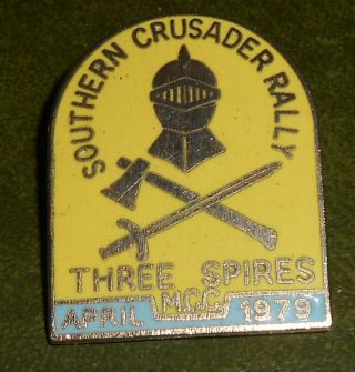 1970 S Vintage S Crusader Rally Three Spires Motorcycle Club Enamel Lapel Badge
