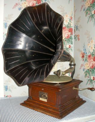 C.  1906 Early Victor Iii Phonograph,  Landay Bros.  Ny Dealer Tag,  Serial 11839