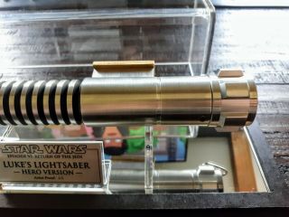 Star Wars ROTJ Luke Skywalker Lightsaber Master Replicas Style w/ Case & Plaque 10