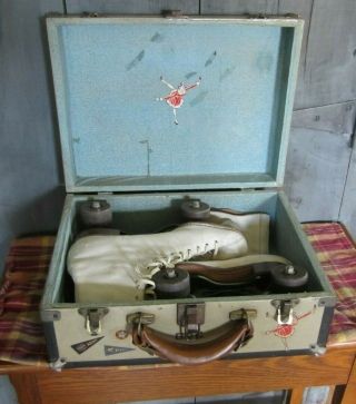 Vintage Chicago Leather Roller Skates Stratford Connecticut Case With Stickers