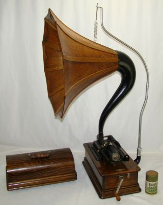 EDISON HOME MODEL D PHONOGRAPH 2 & 4 Min.  with WOOD CYGNET HORN 2