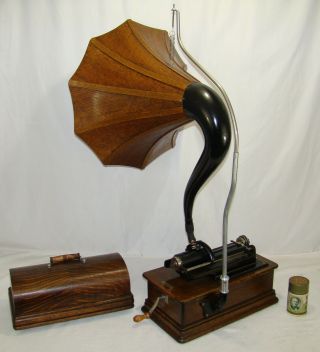 EDISON HOME MODEL D PHONOGRAPH 2 & 4 Min.  with WOOD CYGNET HORN 3
