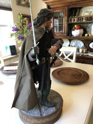 Sideshow Aragorn Prem Format Fig EXCLUSIVE 799/850,  1/4 Scale 2