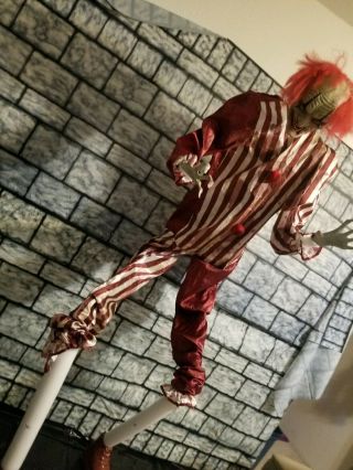 Creepy Towering Clown Spirit Store Halloween / Horror Movie Animatronic Prop It