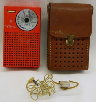 Vintage Regency Transistor Radio Model Tr - 4 W/ Case & Ear Piece