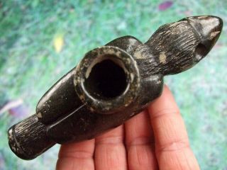 Fine 5 1/2 inch Historic Period Bird Effigy Pipe with Arrowheads Artifacts 2