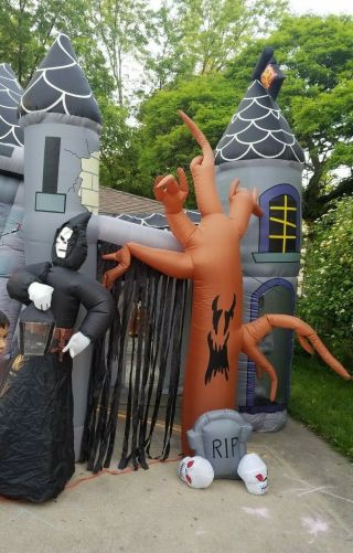 Rare Gemmy Haunted House Airblown Over 12 feet Tall Inflatable with Sound Box 2