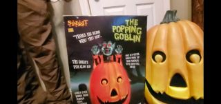 Popping Goblin Spirit Halloween Animated Decoration Prop 2010