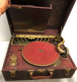 Antique Silvertone Portable Grammophone Phonograph Bonus " 10 " 78 Speed Albums