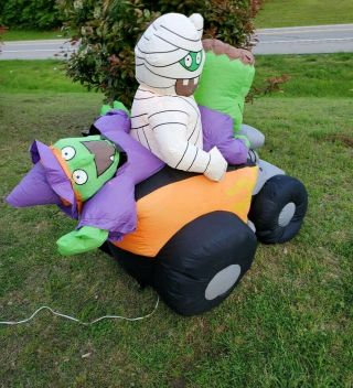 Gemmy Airblown Inflatable Halloween Frankenstein Mummy Witch Monster Hot Rod Car