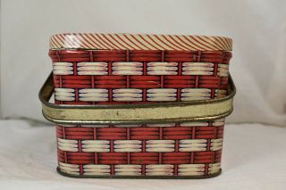 Vintage Dixie Queen Basket Weave Lunchbox Tobacco Tin 3