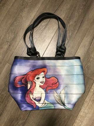Harveys Disney Good Vs Evil Little Mermaid Seatbelt Bag.