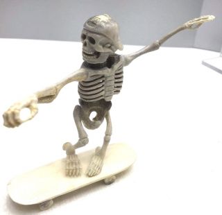 Zuni Skeleton Skateboarder Antler Carving By Estaban Najera J - 6259