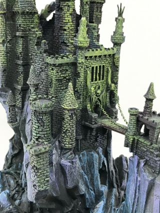 WDCC Sleeping Beauty Forbidden Fortress Maleficent ' s Castle 189/500 SCP 7