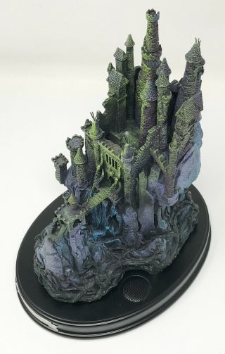 WDCC Sleeping Beauty Forbidden Fortress Maleficent ' s Castle 189/500 SCP 8