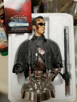 GENTLE GIANT TERMINATOR 3 RISE OF THE MACHINES BATTLE T - 850 BUST Light 4