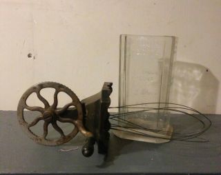 RARE Antique SILVER ' S No 3 Measuring Glass Egg Beater,  BROOKLYN cast iron mixer 5