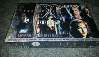 The X Files 1996 Topps Season 2 Trading Cards Box