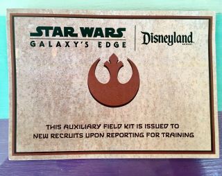 Disneyland Star Wars Galaxy’s Edge Media Event Backpack 5