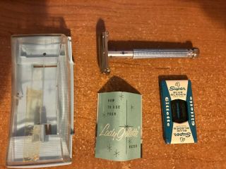 Vintage Gilette Ladies Blue Star Safety Razor Case/instructions/blades