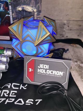 Disneyland Star Wars Galaxy’s Edge - Sith & Jedi Holocrons w/ 6 Kyber Crystals 3