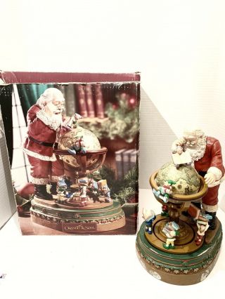 Grandeur Noel Collectors Edition Santas Revolving Globe Music & Animated Rare 