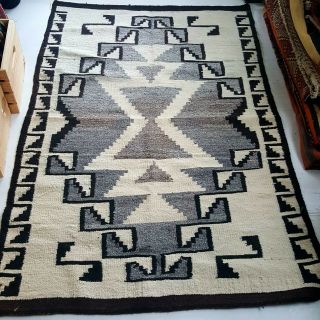 Early Transitional Navajo Blanket / Rug - Stylized Geometric Designs.  3.  5ft×5.  4ft