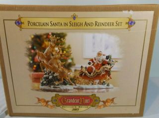 Grandeur Noel Porcelain Santa In Sleigh & Reindeer Set 2003 Edition 11 " - 14 1/8 "