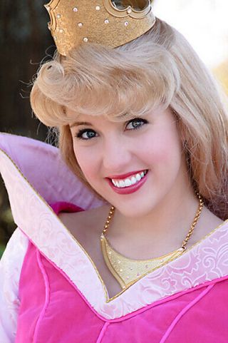 Disney Cast Member Costume Princess Aurora Necklace Prop Disneyland 2
