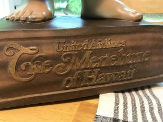 United Airlines “The Menehune of Hawaii” Man and Woman 28” Display Figures 4