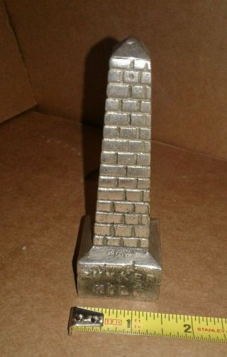 Vintage Bunker Hill Monument Metal Souvenir 4.  5 " Tall Paperweight