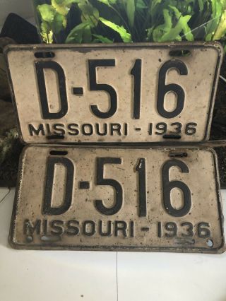 Vintage Antique License Plates,  1938 Missouri D - 516 (dealer Plates?) Matching Set