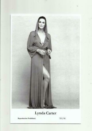 N465) Lynda Carter Swiftsure (351/46) Photo Postcard Film Star Pin Up