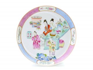 A Fine Chinese Famille Rose Porcelain Dish